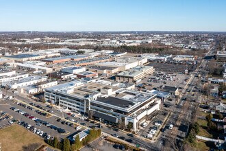 1025 Old Country Rd, Westbury, NY - AERIAL map view