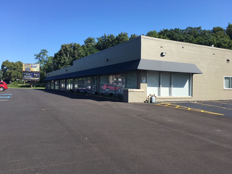 115-209 Union Ave, Altoona, PA for sale - Building Photo - Image 1 of 1