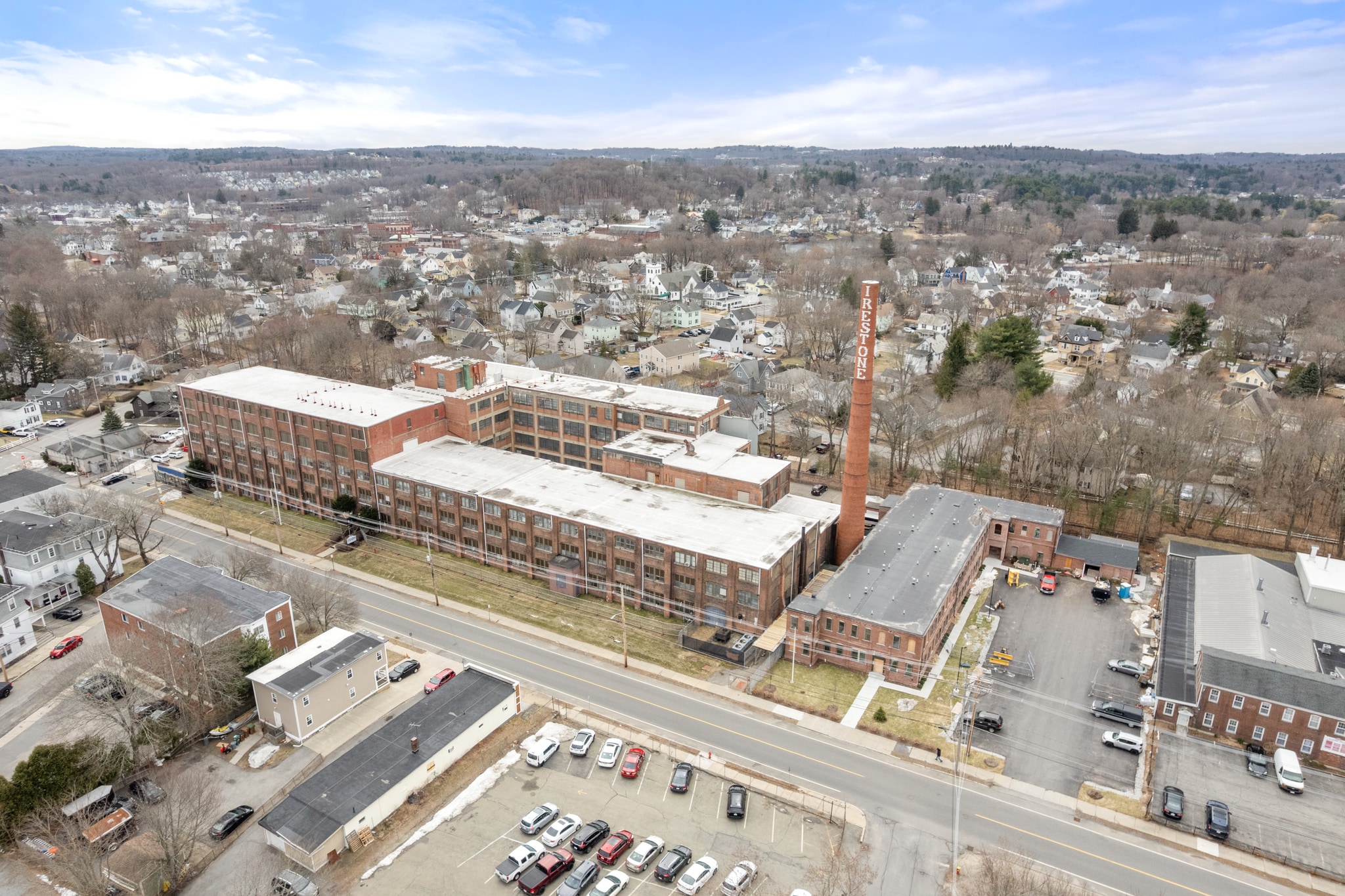 81 Apsley St, Hudson, MA for sale Primary Photo- Image 1 of 4