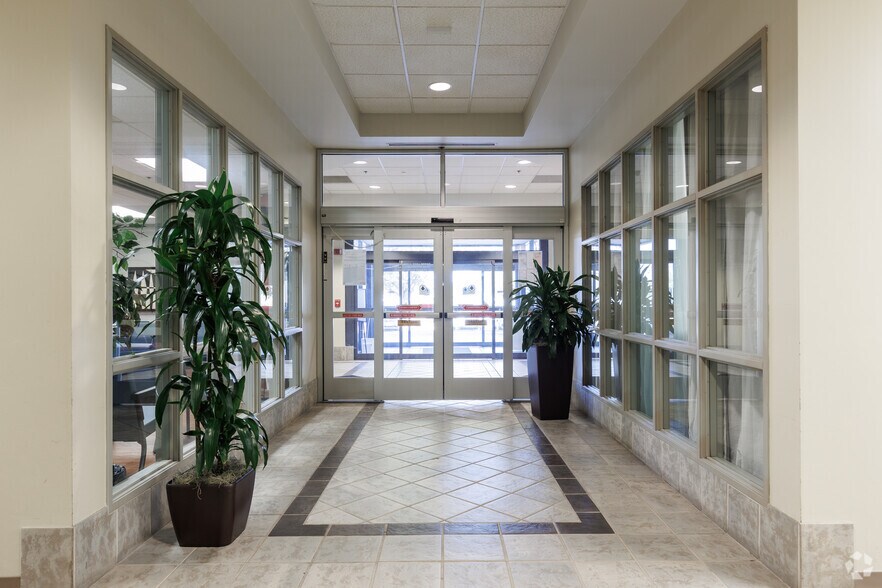 751 Hebron Pky, Lewisville, TX à louer - Photo intérieure - Image 3 de 15