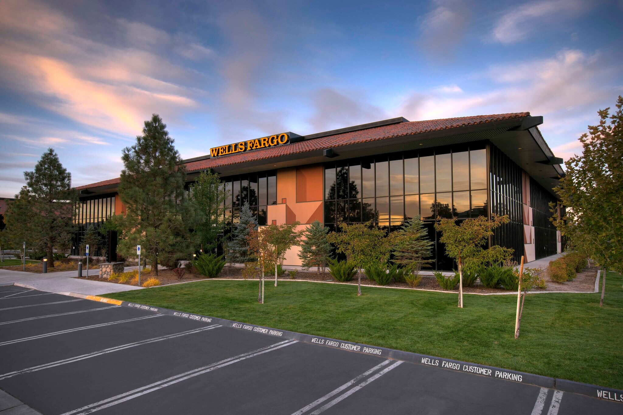 5340 Kietzke Ln, Reno, NV à louer Photo du bâtiment- Image 1 de 4