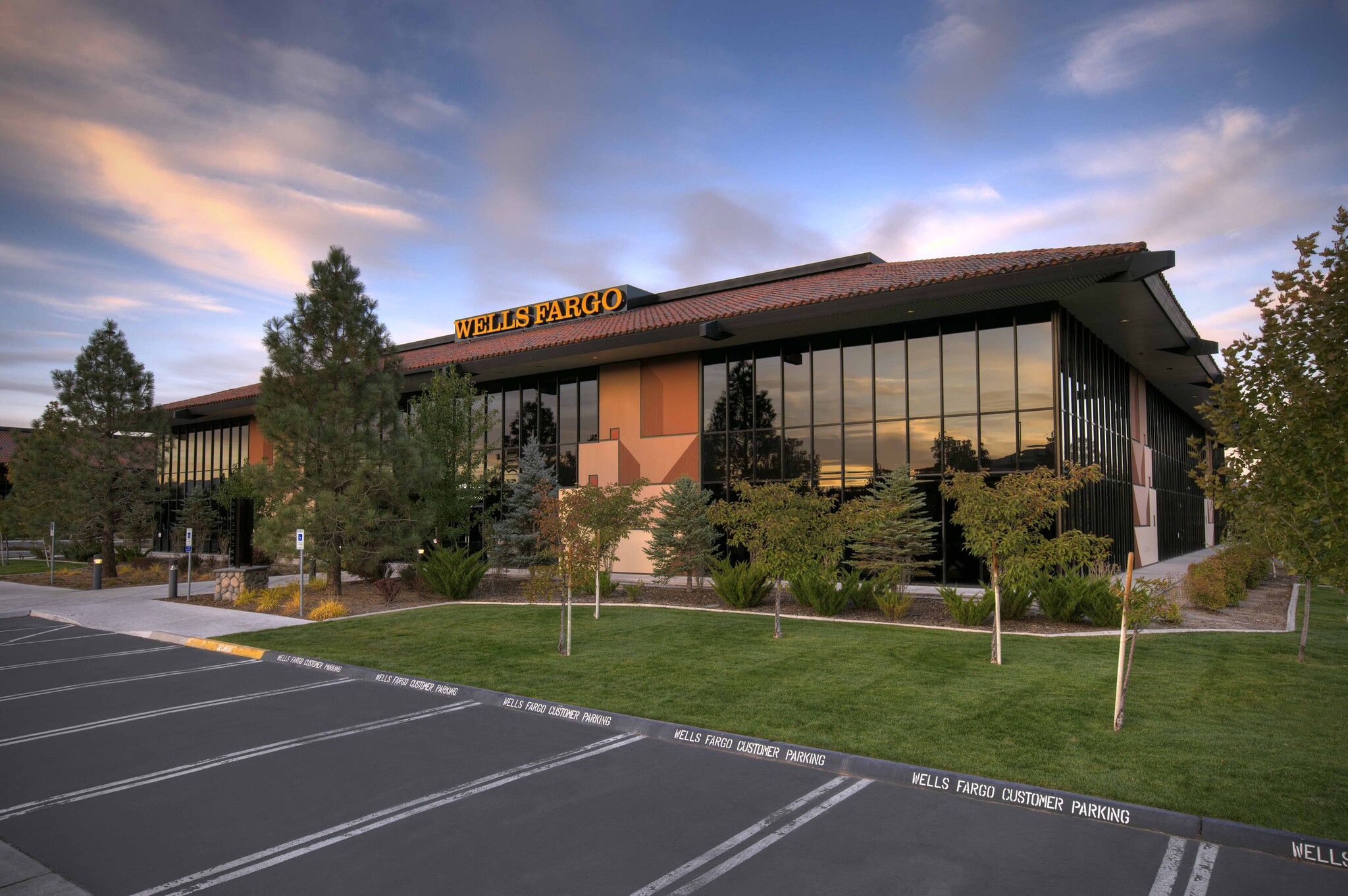 5340 Kietzke Ln, Reno, NV for lease Primary Photo- Image 1 of 4