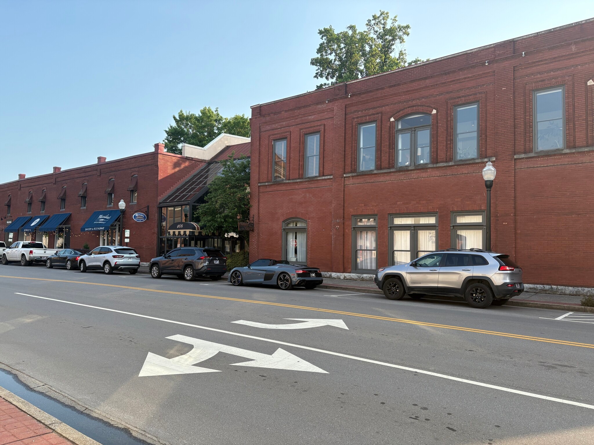 108-403 4th Ave S, Franklin, TN for lease Building Photo- Image 1 of 16