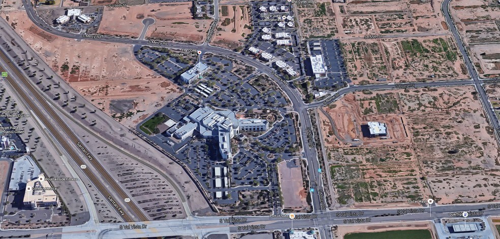 3451 S Mercy Rd, Gilbert, AZ à vendre - Photo du bâtiment - Image 3 de 7