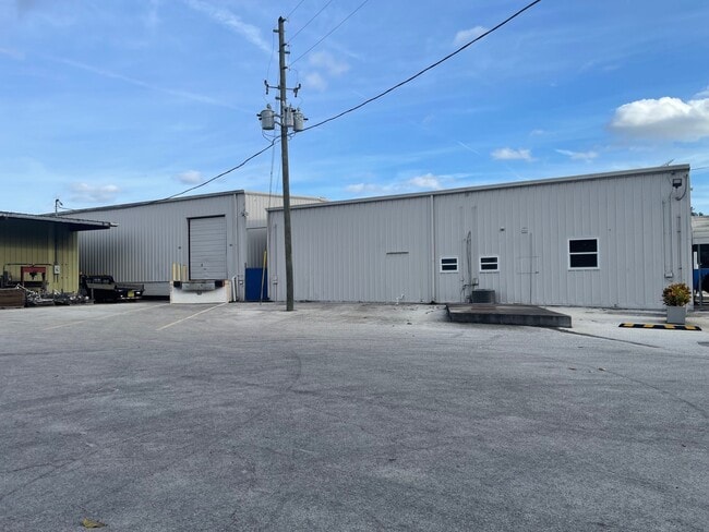 More details for 327 Old Ice House Rd, Lake Wales, FL - Industrial for Lease