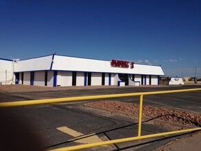 201 S Darrington Rd, Horizon City, TX à louer Photo intérieure- Image 1 de 16