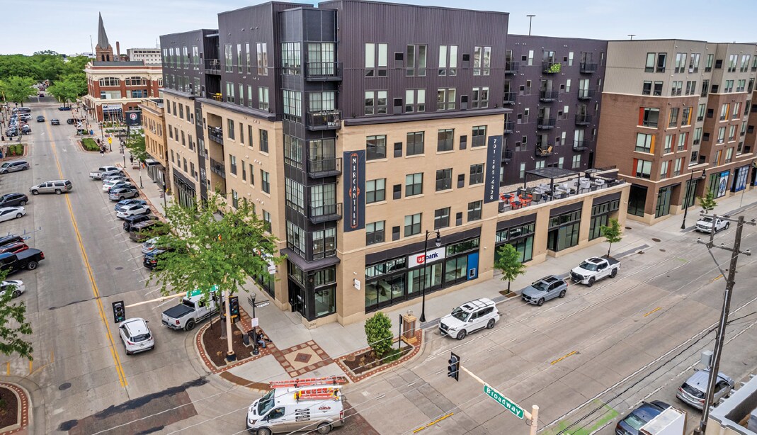 405 Broadway N, Fargo, ND à louer Photo principale- Image 1 de 2