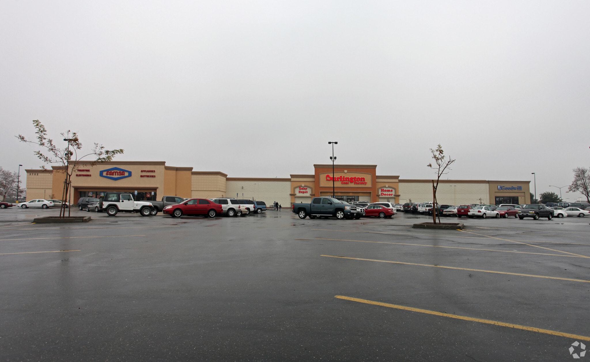 3702 E Hammer Ln, Stockton, CA for lease Building Photo- Image 1 of 10