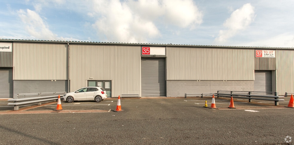 Spindus Rd, Liverpool for lease - Building Photo - Image 3 of 12