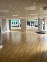 26 Winchester St, Basingstoke for lease Interior Photo- Image 1 of 6