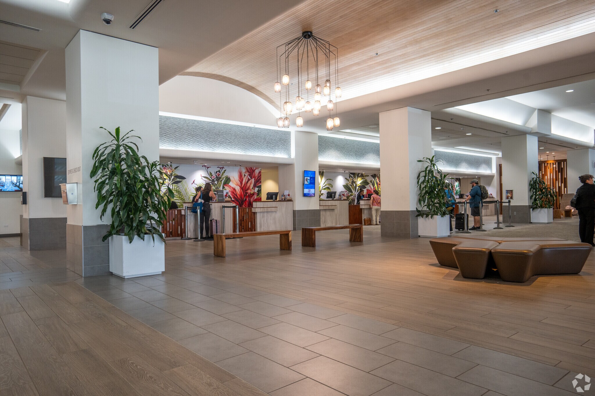 410 Atkinson Dr, Honolulu, HI à louer Photo principale- Image 1 de 40