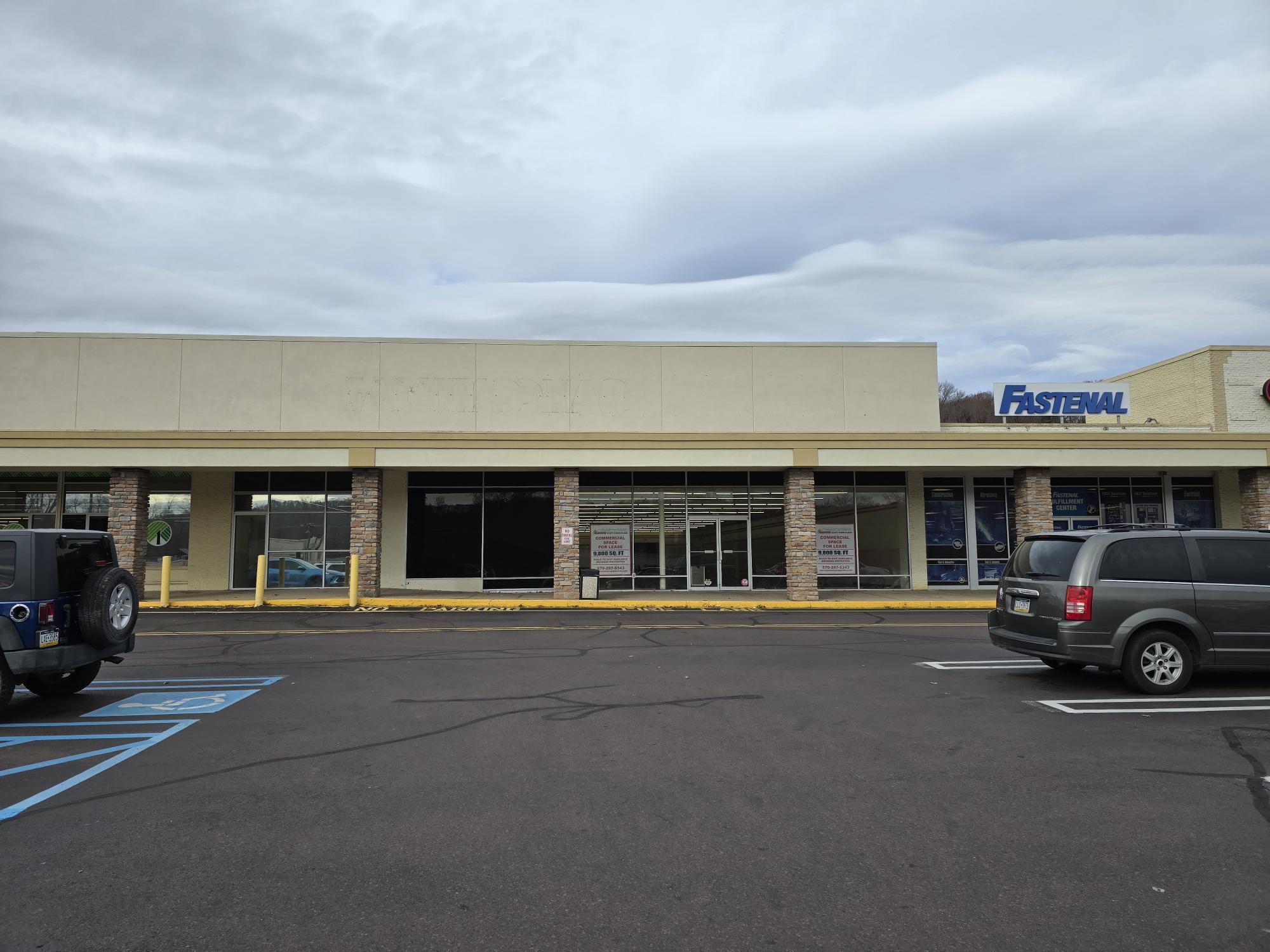 1360-1399 Columbia Blvd, Bloomsburg, PA for lease Building Photo- Image 1 of 11