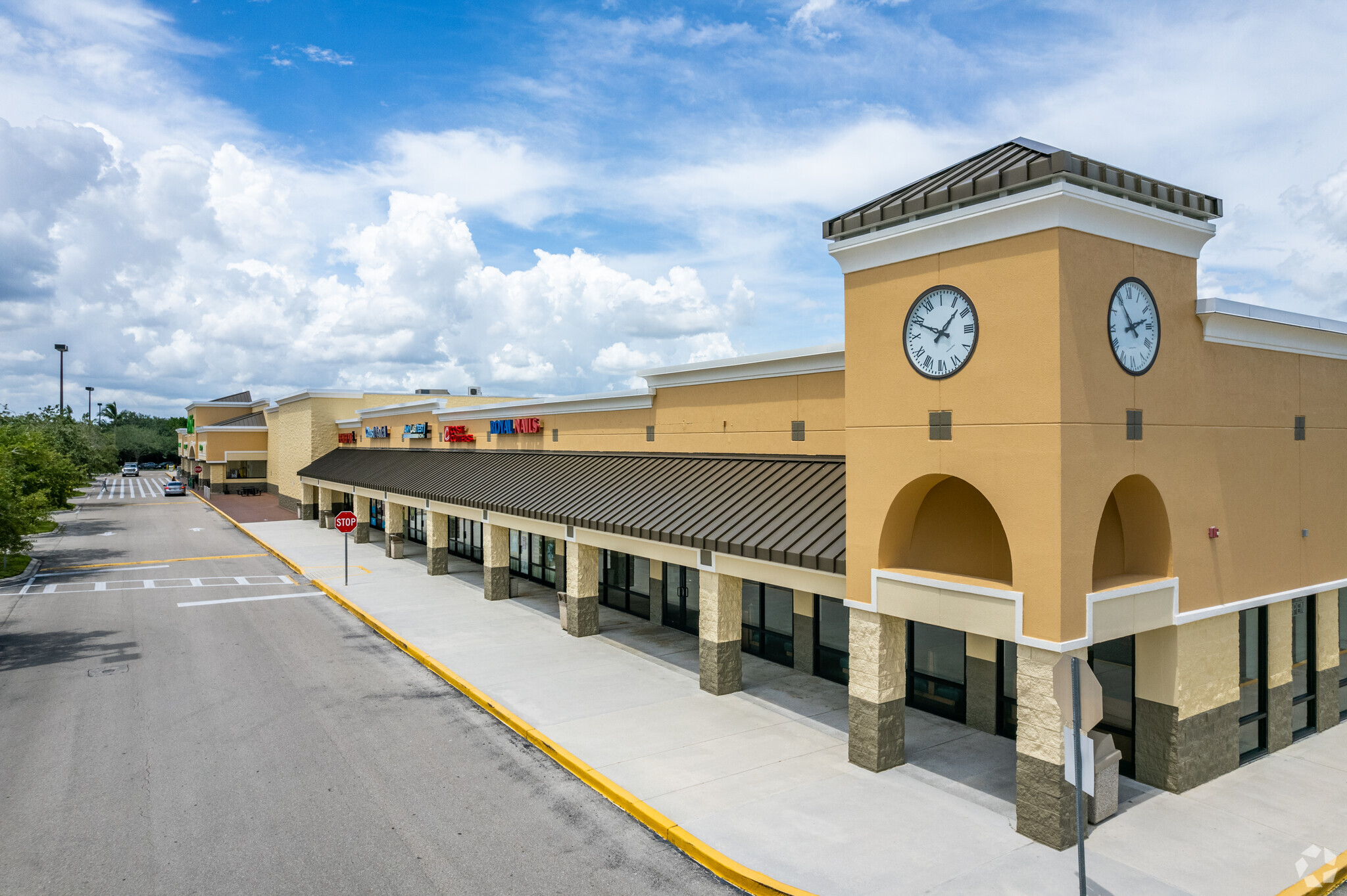 13401 Summerlin Rd, Fort Myers, FL for sale Primary Photo- Image 1 of 1