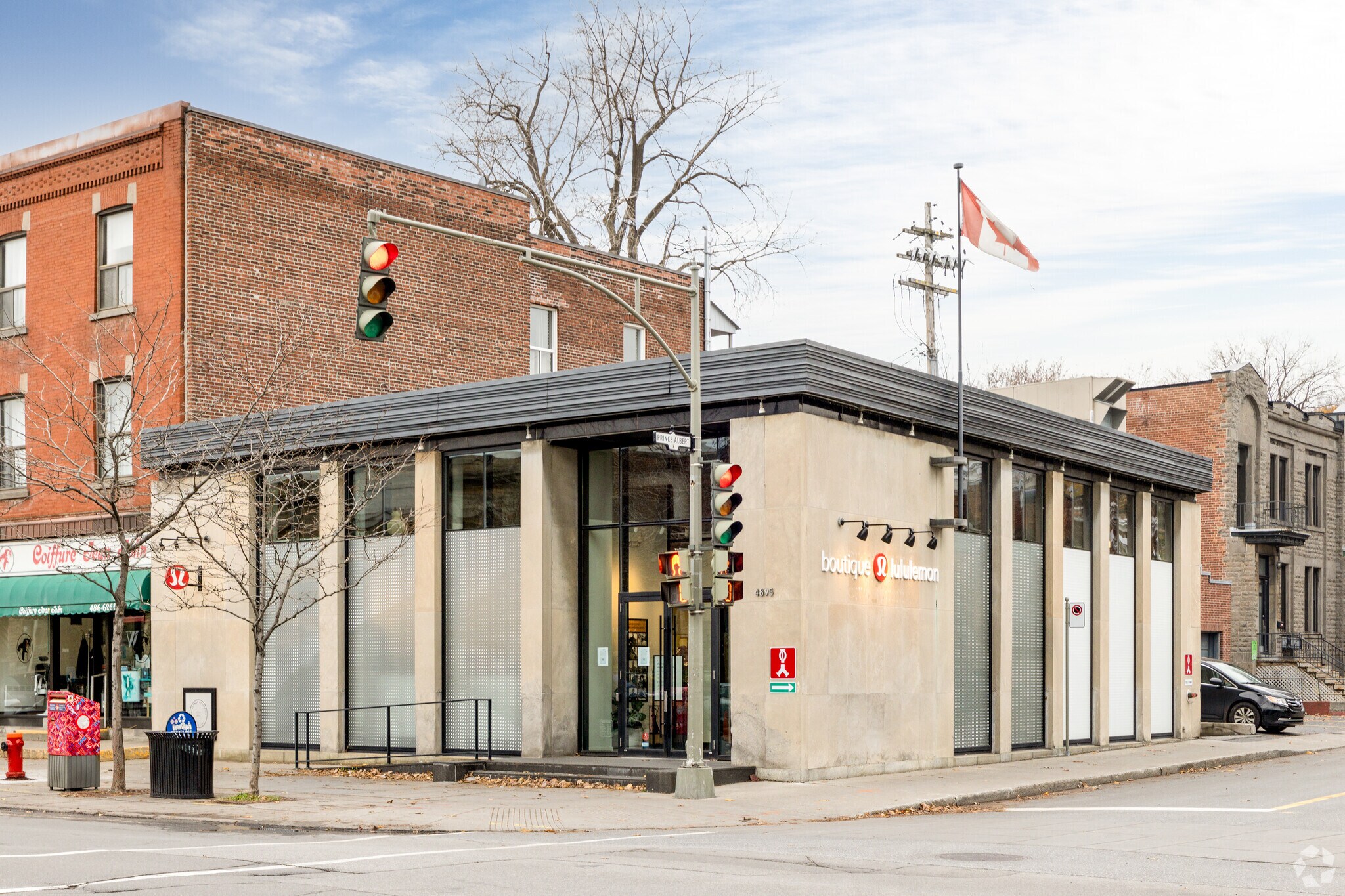 4895 Rue Sherbrooke O, Westmount, QC for sale Primary Photo- Image 1 of 5