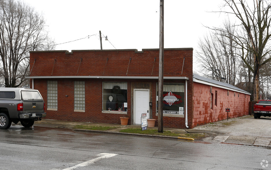 501 N Main St, Tipton, IN à vendre - Photo principale - Image 1 de 1