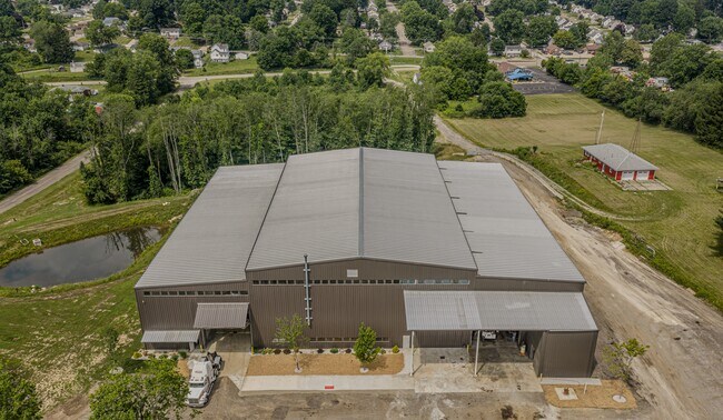 More details for 5205 Cleveland Massillon Rd, Norton, OH - Industrial for Sale