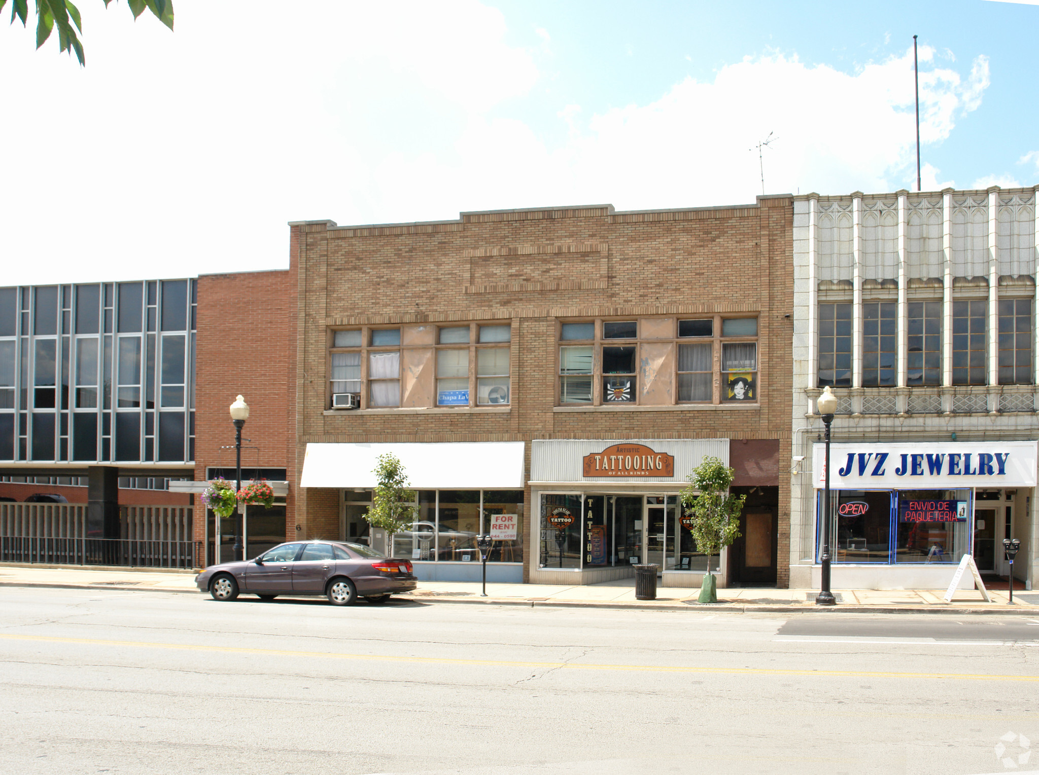 63 S Broadway, Aurora, IL à vendre Photo principale- Image 1 de 1