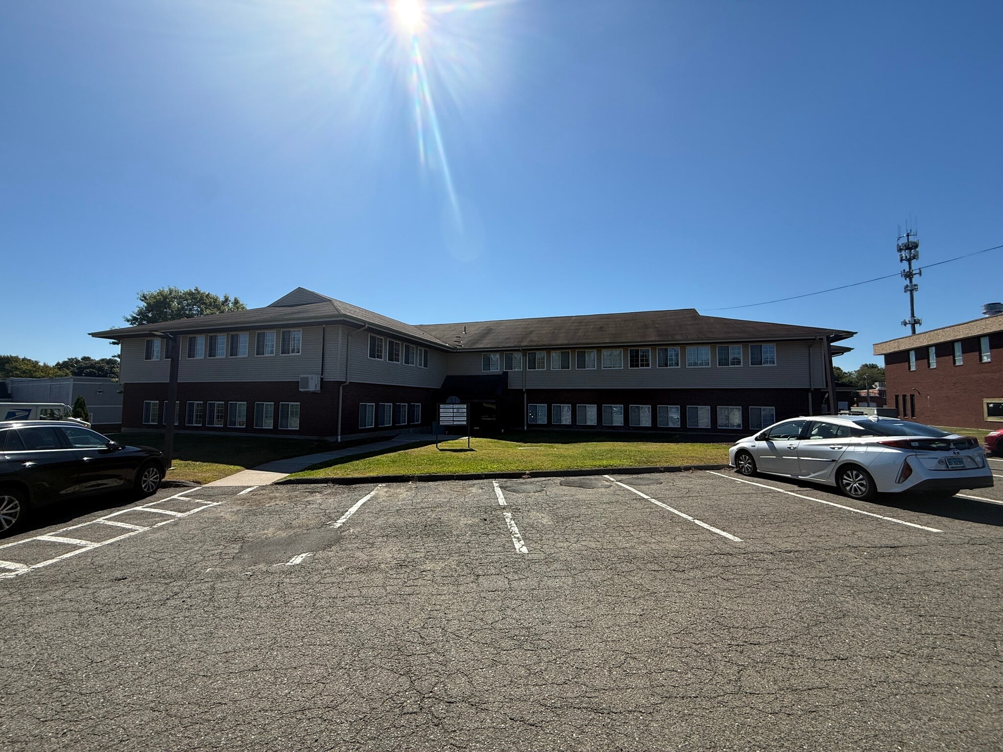 53 New Britain Ave, Rocky Hill, CT for lease Interior Photo- Image 1 of 21