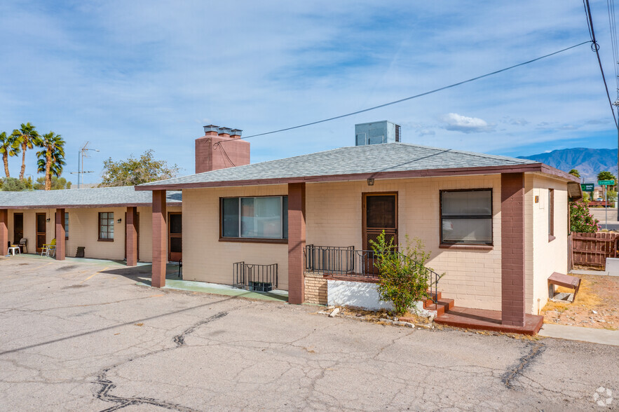 233 W Mesquite Blvd, Mesquite, NV for sale - Building Photo - Image 1 of 1