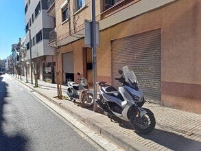 Commerce de détail dans Esplugues de Llobregat, Barcelona à louer Photo intérieure- Image 2 de 10