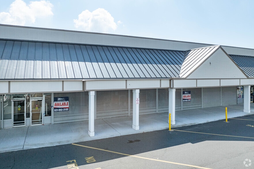 1800-1850 Brentwood Rd, Brentwood, NY for lease - Building Photo - Image 3 of 9