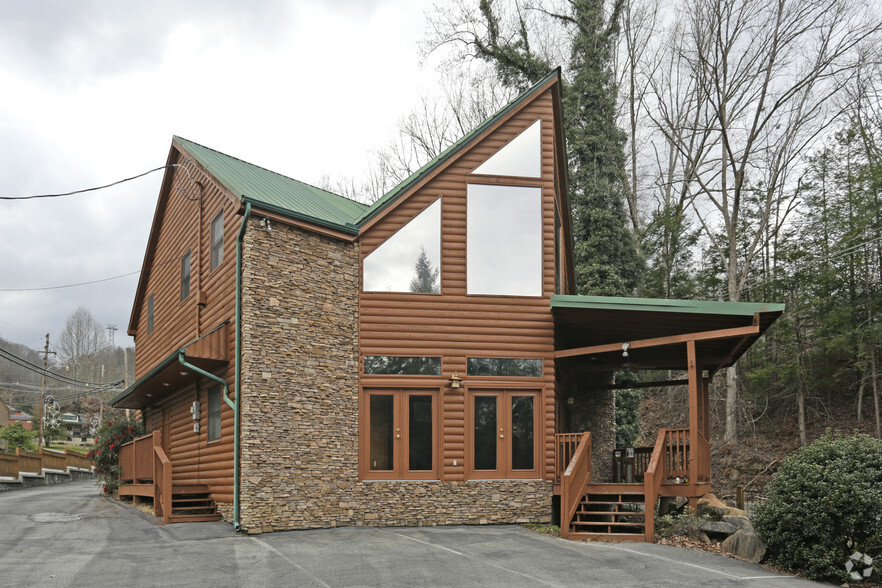 333 Ski Mountain Rd, Gatlinburg, TN à vendre - Photo principale - Image 1 de 1