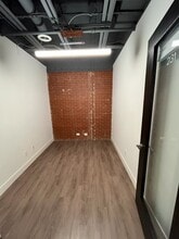 1035 Pearl St, Boulder, CO for lease Interior Photo- Image 1 of 1