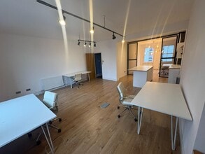 22 New Broa, Londres à louer Photo intérieure- Image 2 de 2