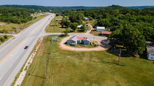 More details for 48 Little Missouri Rd, Jane, MO - Retail for Sale