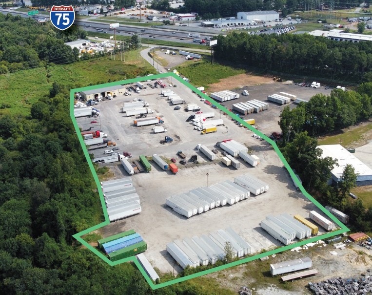 5857 Lees Mill Rd, Forest Park, GA for lease Primary Photo- Image 1 of 6