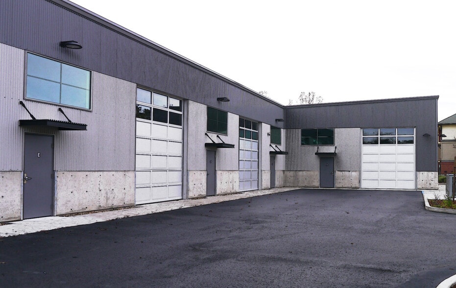 614 Cantrill Dr, Davis, CA for lease - Building Photo - Image 3 of 7