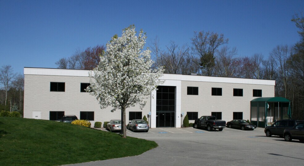 42 Route 111, Derry, NH à vendre - Photo du bâtiment - Image 1 de 5