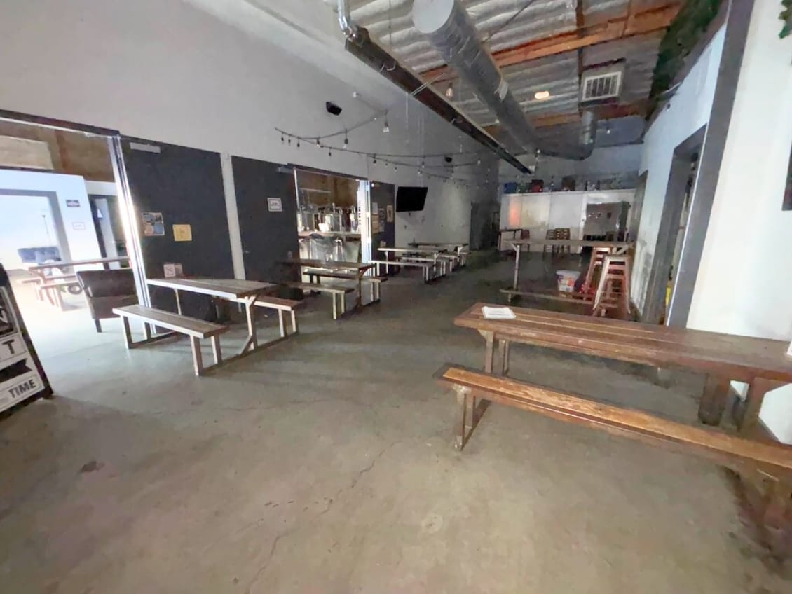 3747 W Pacific Ave, Sacramento, CA for lease Interior Photo- Image 1 of 3