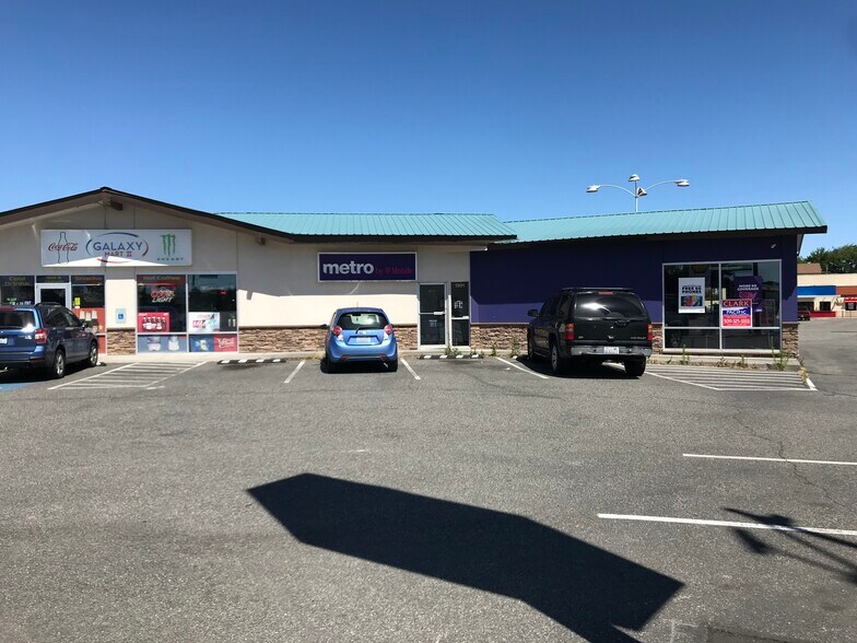 1301 Jadwin Ave, Richland, WA à louer - Photo du bâtiment - Image 1 de 15