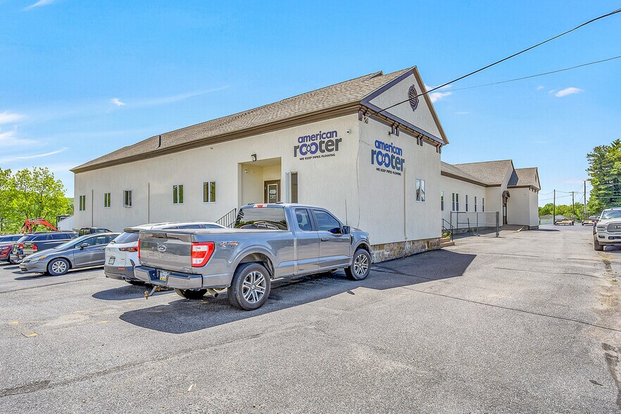 1934 PA-940, Freeland, PA à vendre - Photo du bâtiment - Image 3 de 55