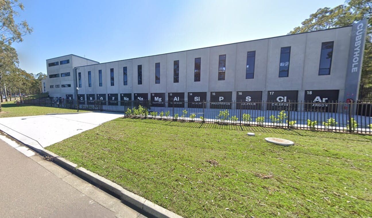 2 Warren Rd, Warnervale for lease Primary Photo- Image 1 of 8