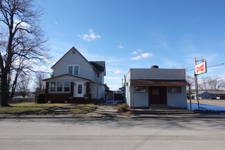 Plus de détails pour 714 S Henderson St, Galesburg, IL - Vente au détail à vendre