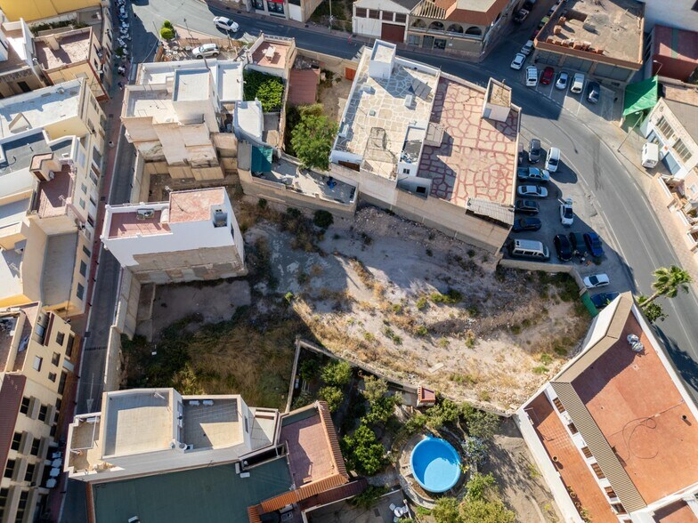 Calle Médico Cristóbal Rodríguez López, 18, Alhama de Almería, Almería à vendre - Photo du bâtiment - Image 2 de 14