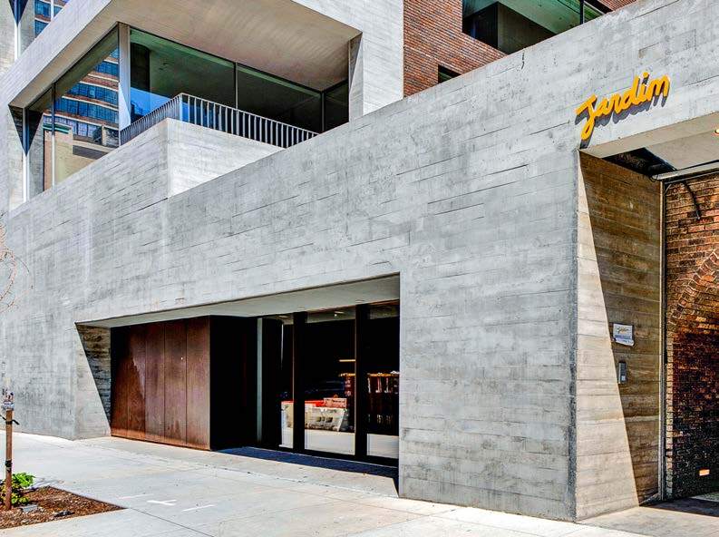 527 W 27th St, New York, NY à louer Photo du bâtiment- Image 1 de 8