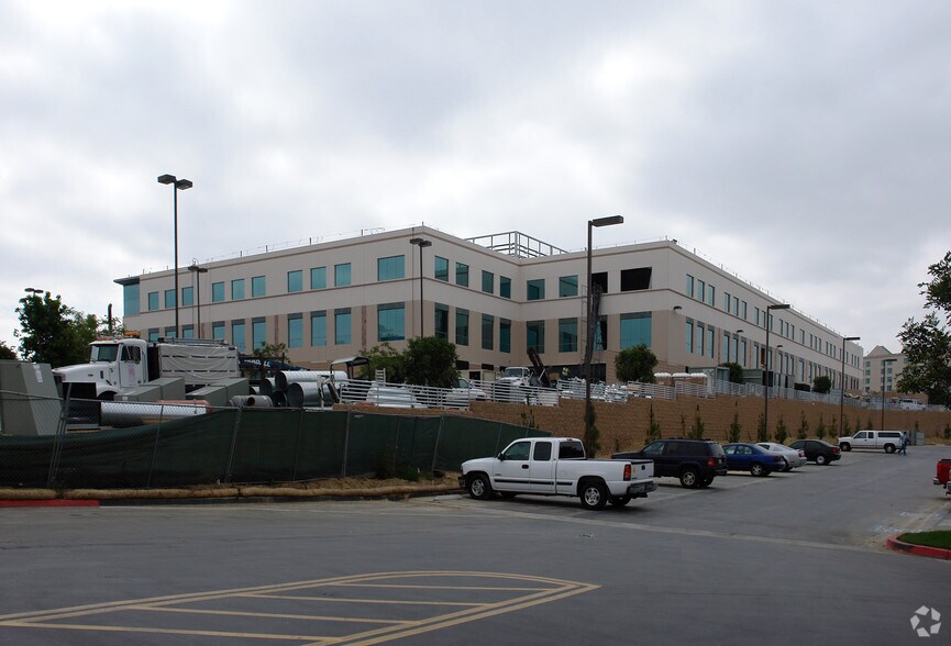 10020 Pacific Mesa Blvd, San Diego, CA à louer - Photo principale - Image 1 de 6