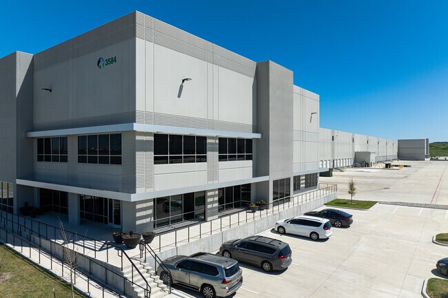 More details for 3584 Mountain Creek Pky, Dallas, TX - Industrial for Lease