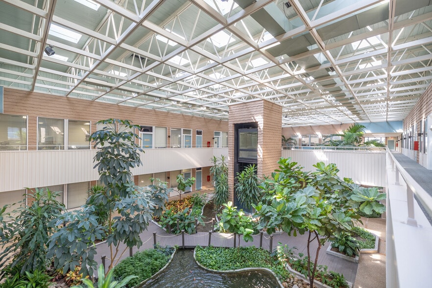 3925 N I-10 Service Rd, Metairie, LA à louer - Photo intérieure - Image 2 de 25