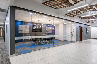 4001 McEwen Rd, Farmers Branch, TX for lease Interior Photo- Image 1 of 9