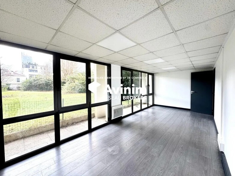 Bureau dans Courbevoie à vendre - Photo intérieure - Image 2 de 5