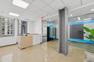 295 Madison Ave, New York, NY à vendre Photo intérieure- Image 2 de 12