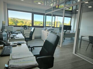 Plus de détails pour Bureau à vendre