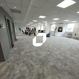 Plus de détails pour Bureau à vendre