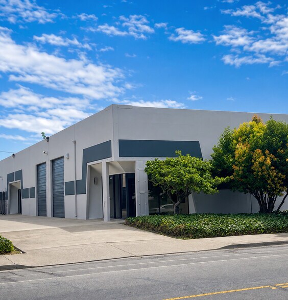 14358-14386 Wicks Blvd, San Leandro, CA à vendre - Photo du bâtiment - Image 3 de 3