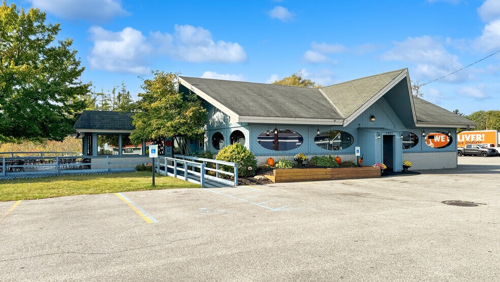 2403 Sunnyside Dr, Cadillac, MI à vendre - Photo du bâtiment - Image 3 de 49
