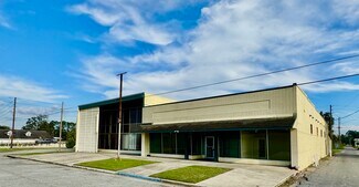 More details for 256 N Macon St, Jesup, GA - Retail for Sale